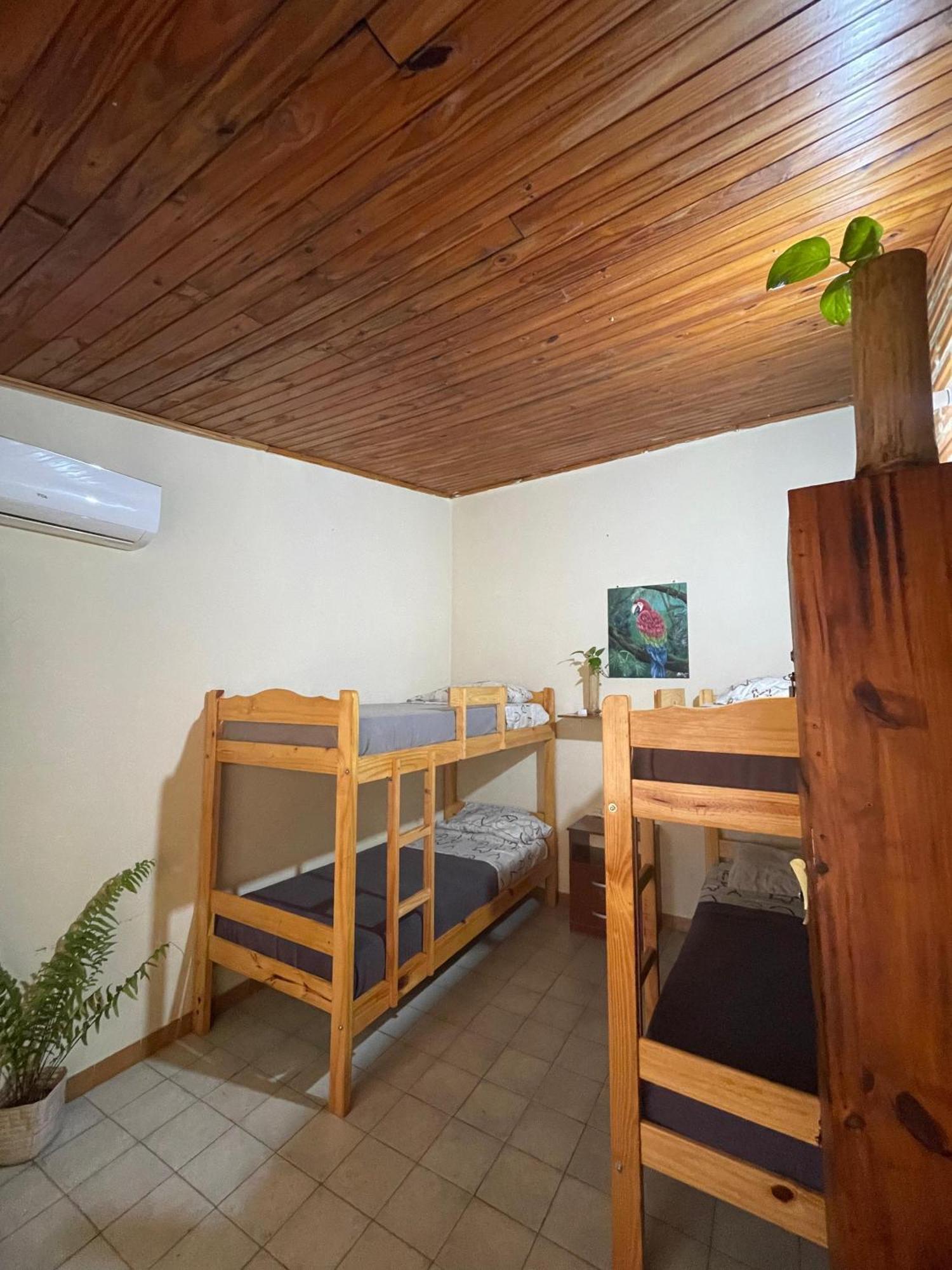 Bungalow Hostel Iguazu Puerto Iguazú Exterior foto